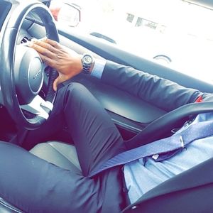 Meet your Posher, Max